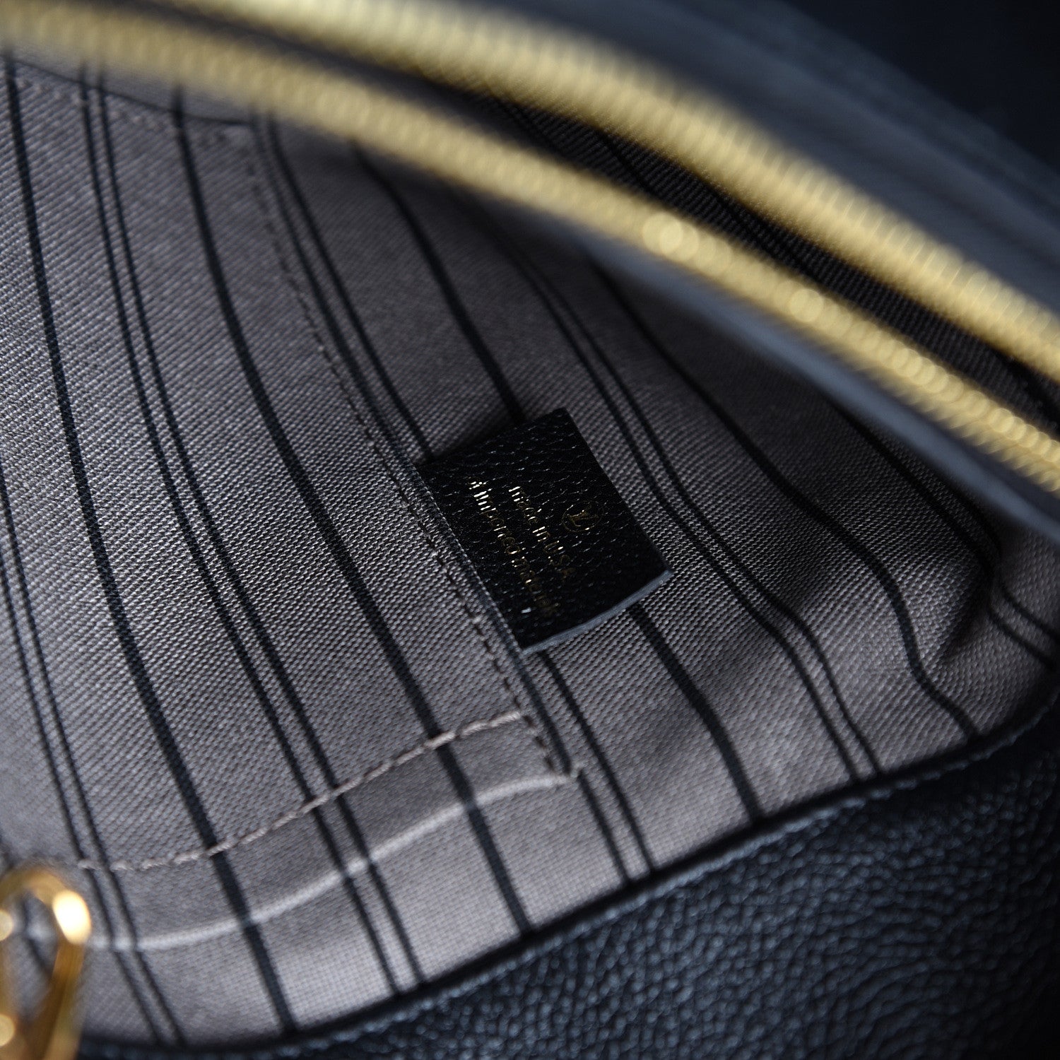 Louis Vuitton Empreinte Montaigne MM Black 6 of 10