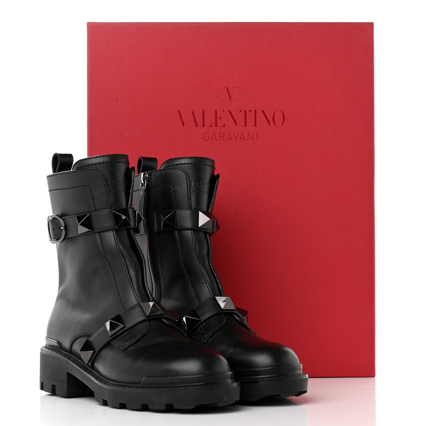 Calfskin Tonal Roman Stud 20/40mm Combat Boots 39 Black