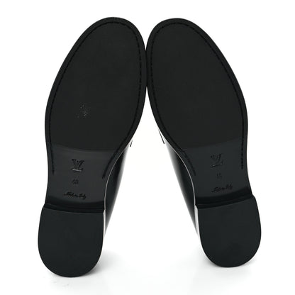 Louis Vuitton Glazed Calfskin Chess Flat Loafer 40 Black 6 of 9
