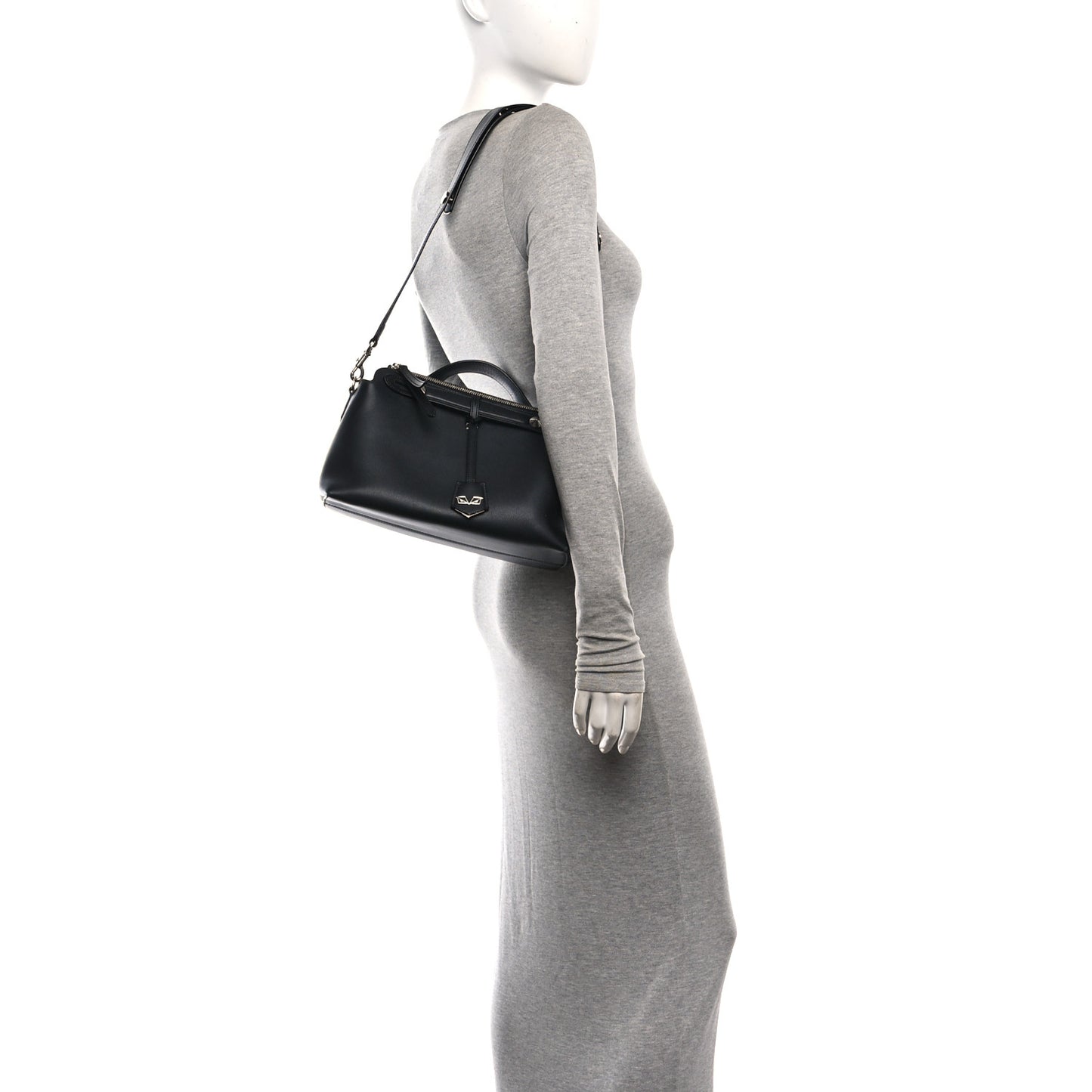 Vitello Dolce Medium By The Way Boston Bag Black