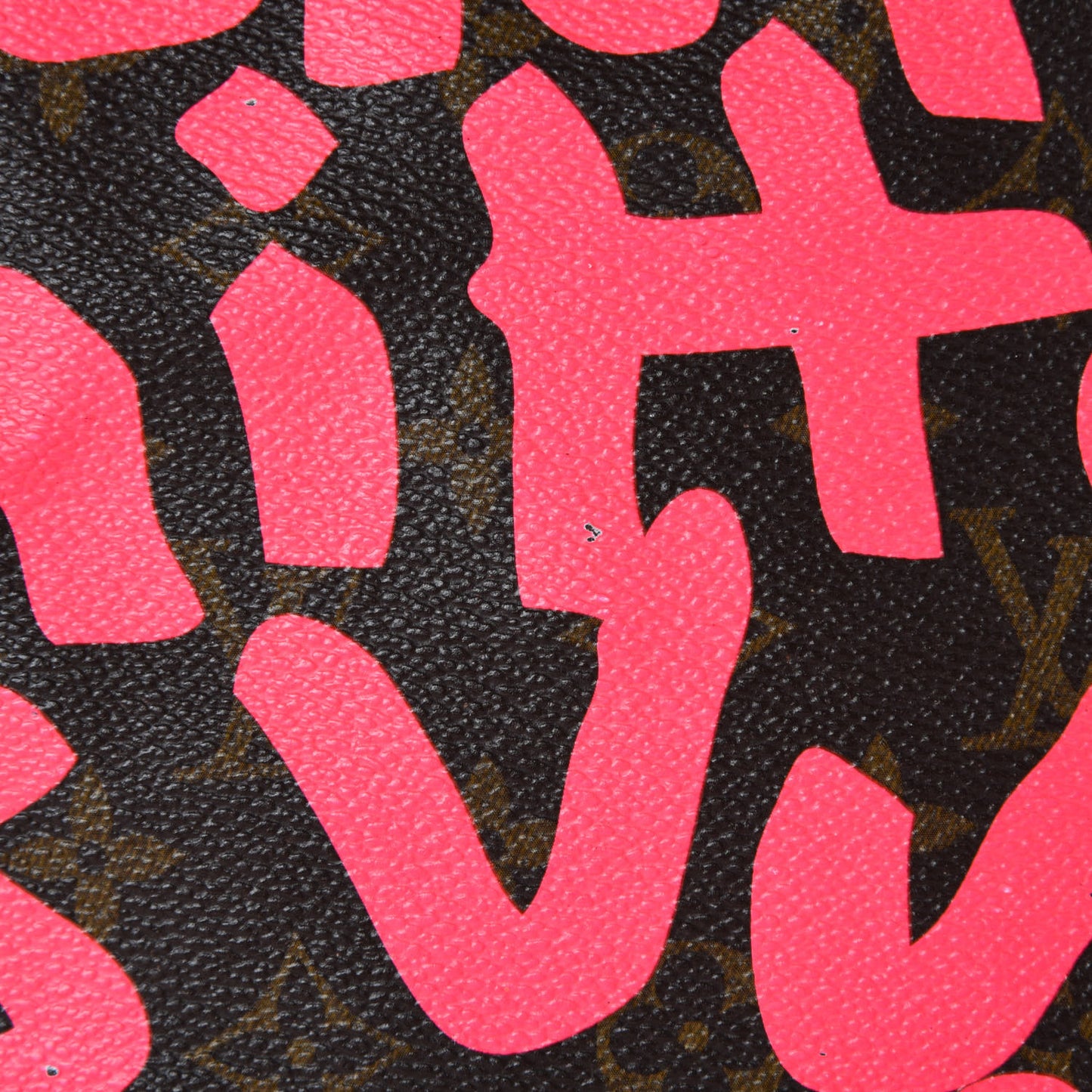 Monogram Graffiti Neverfull GM Fuchsia
