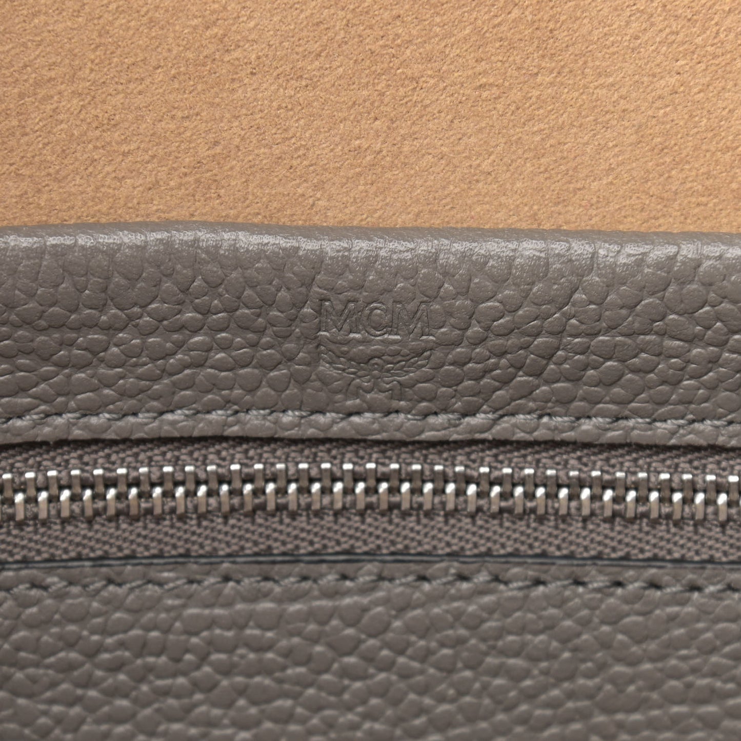 Grained Calfskin Large Ella Boston Grey