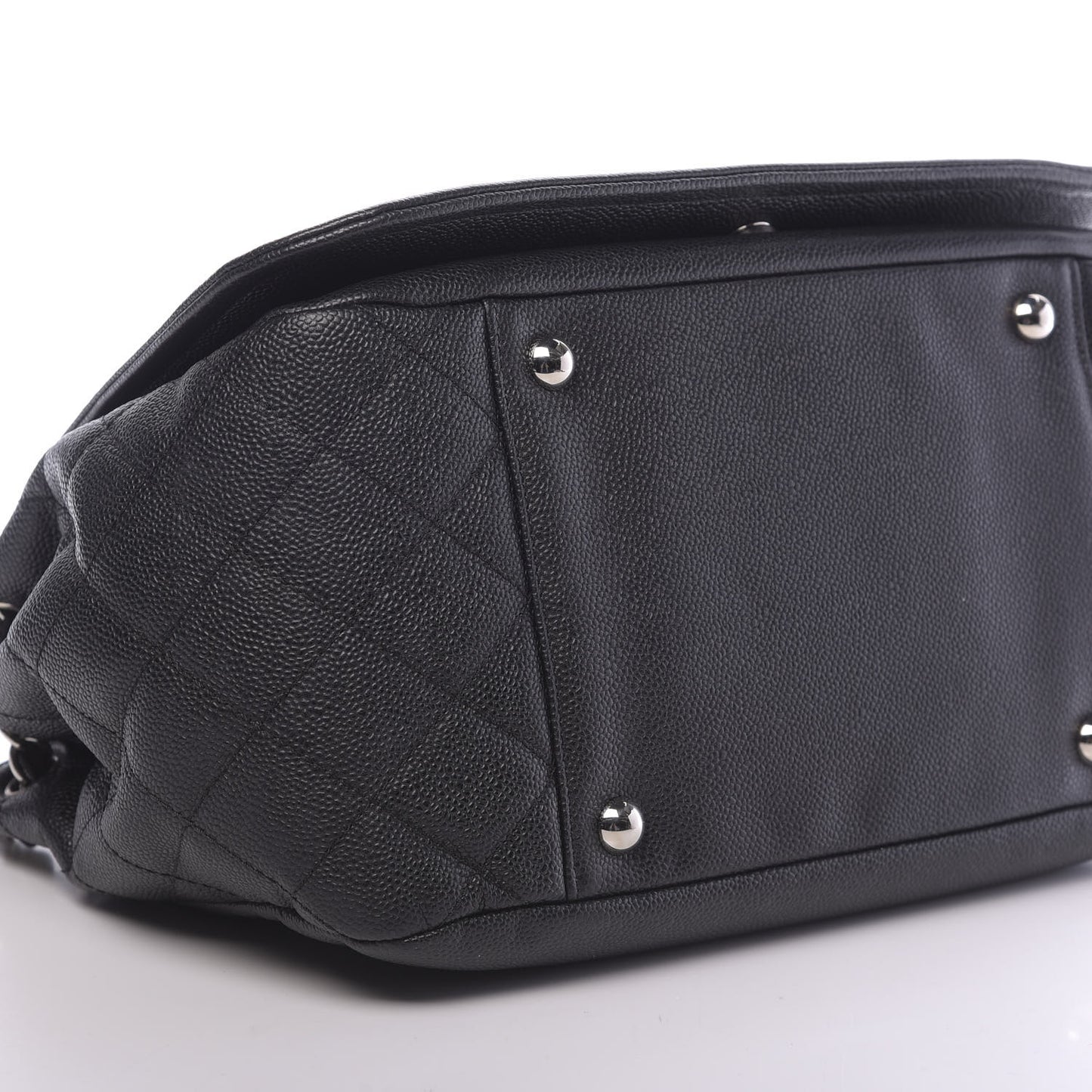 Caviar Timeless CC Accordion Flap Black