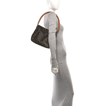 Louis Vuitton Monogram Looping MM 2 of 11