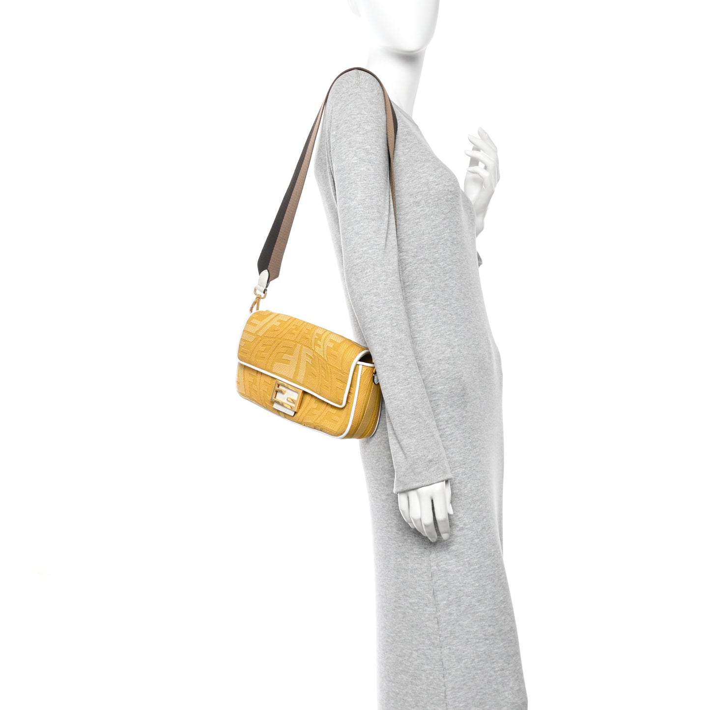X SARA COLEMAN Canvas Vitello King Seta FF Fish Eye Embroidered Baguette Mostarda White Ice