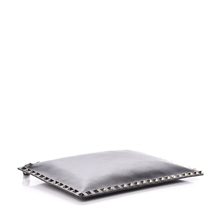 Valentino Garavani Vitello Large Rockstud Zip Pouch Black 4 of 11