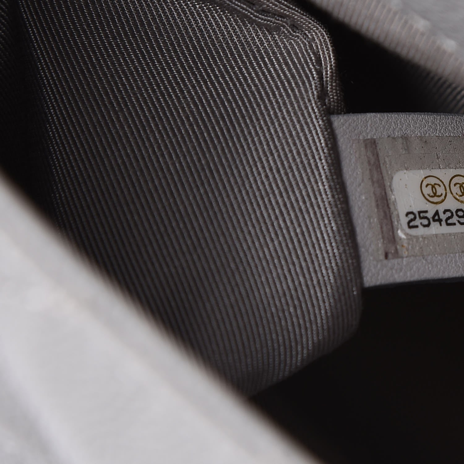Chanel Caviar Quilted Large Urban Companion Flap Grey 7 of 7