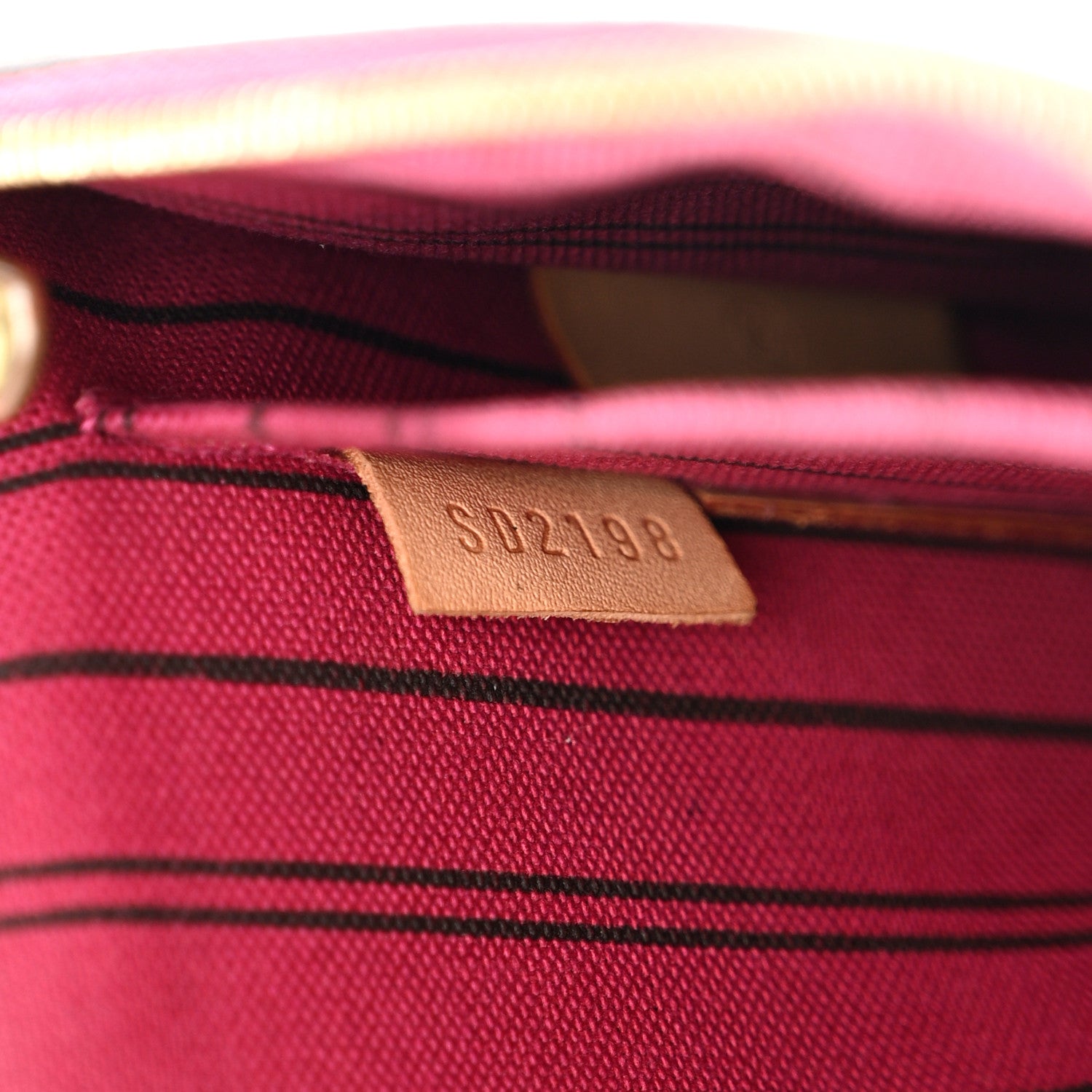 Louis Vuitton Monogram Neverfull MM GM Pochette Pivoine 8 of 10