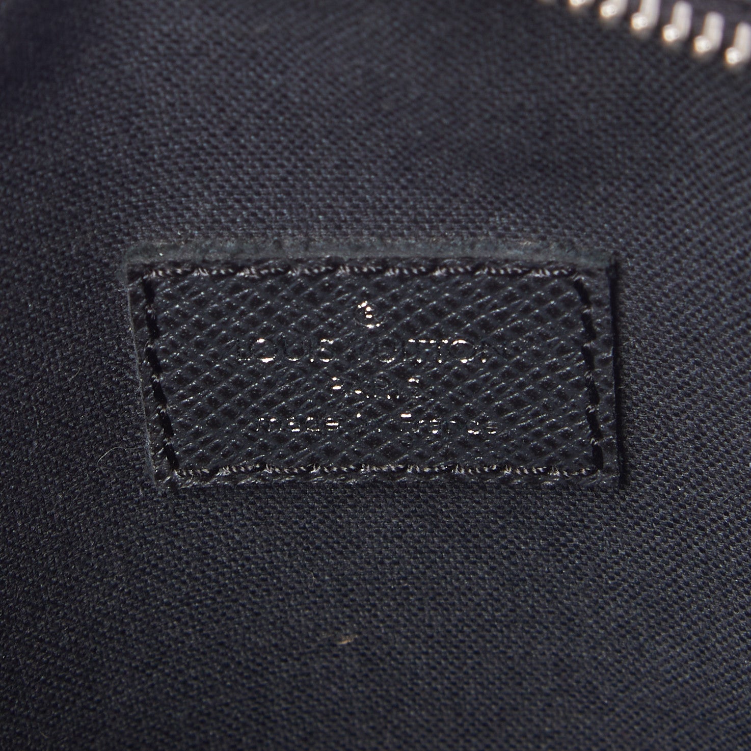 Louis Vuitton Taiga Dimitri Ardoise 7 of 7