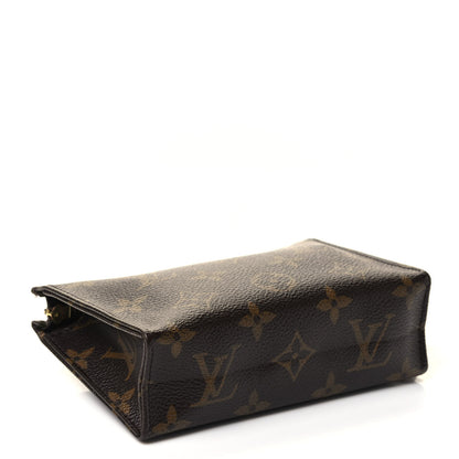 Louis Vuitton Monogram Toiletry Pouch 15 3 of 4