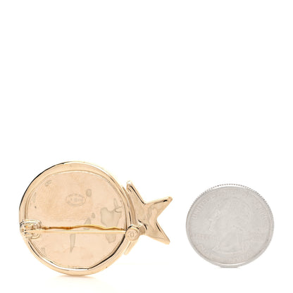 Chanel Crystal CC Star Brooch Gold 2 of 4