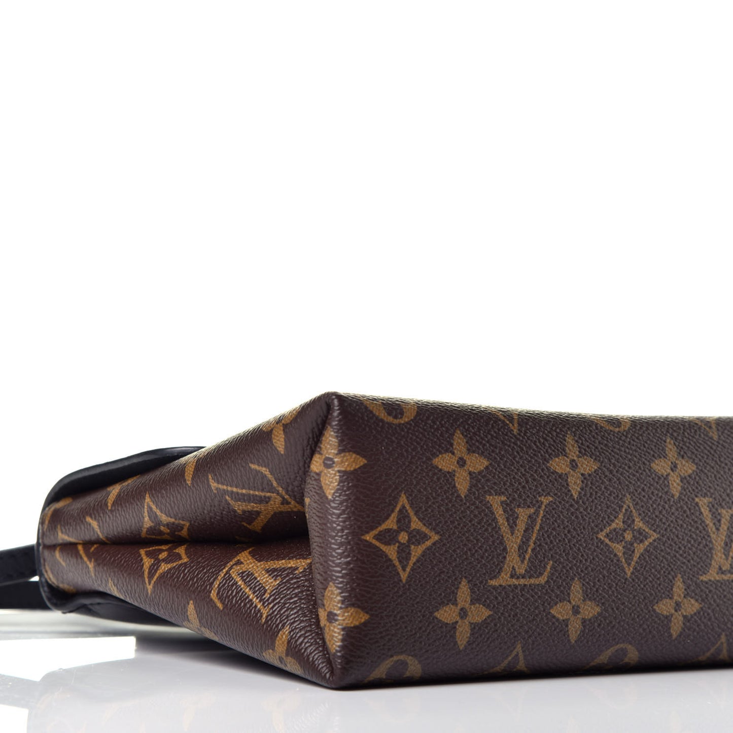 Monogram Locky BB Black