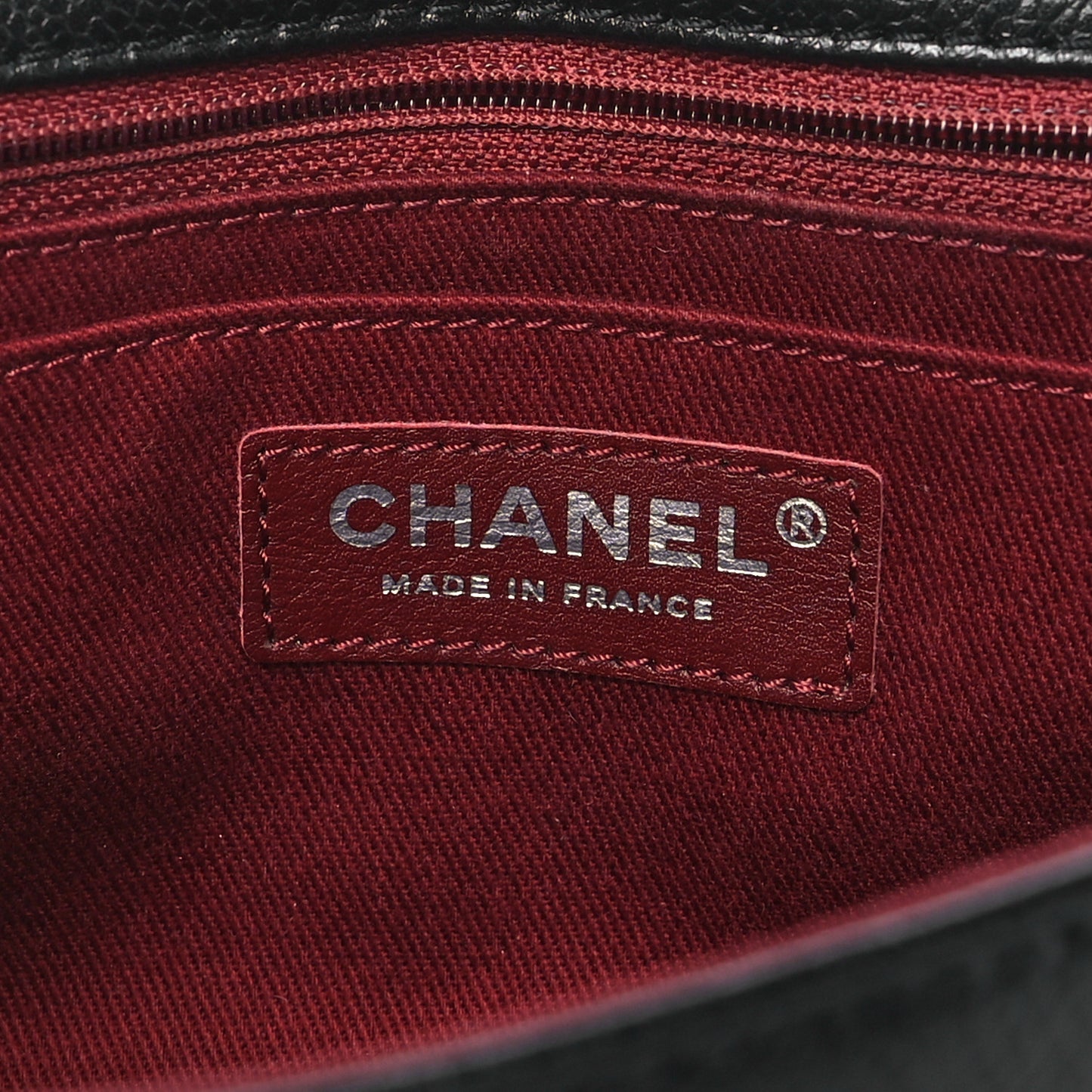 Caviar Medium Timeless CC Flap Black