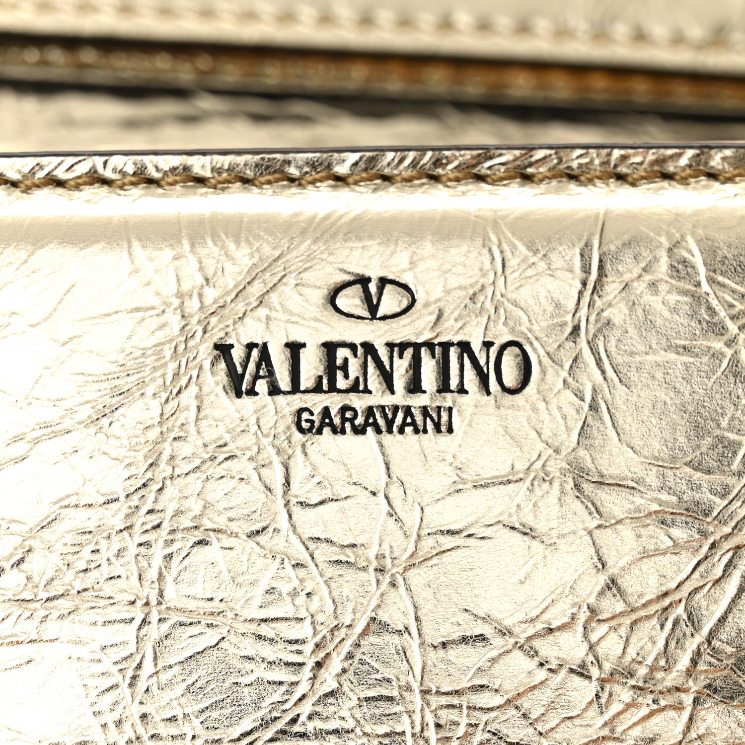 Valentino Garavani Metallic Crackle Effect Calfskin Vlogo Loco Shoulder Bag Platino 6 of 11