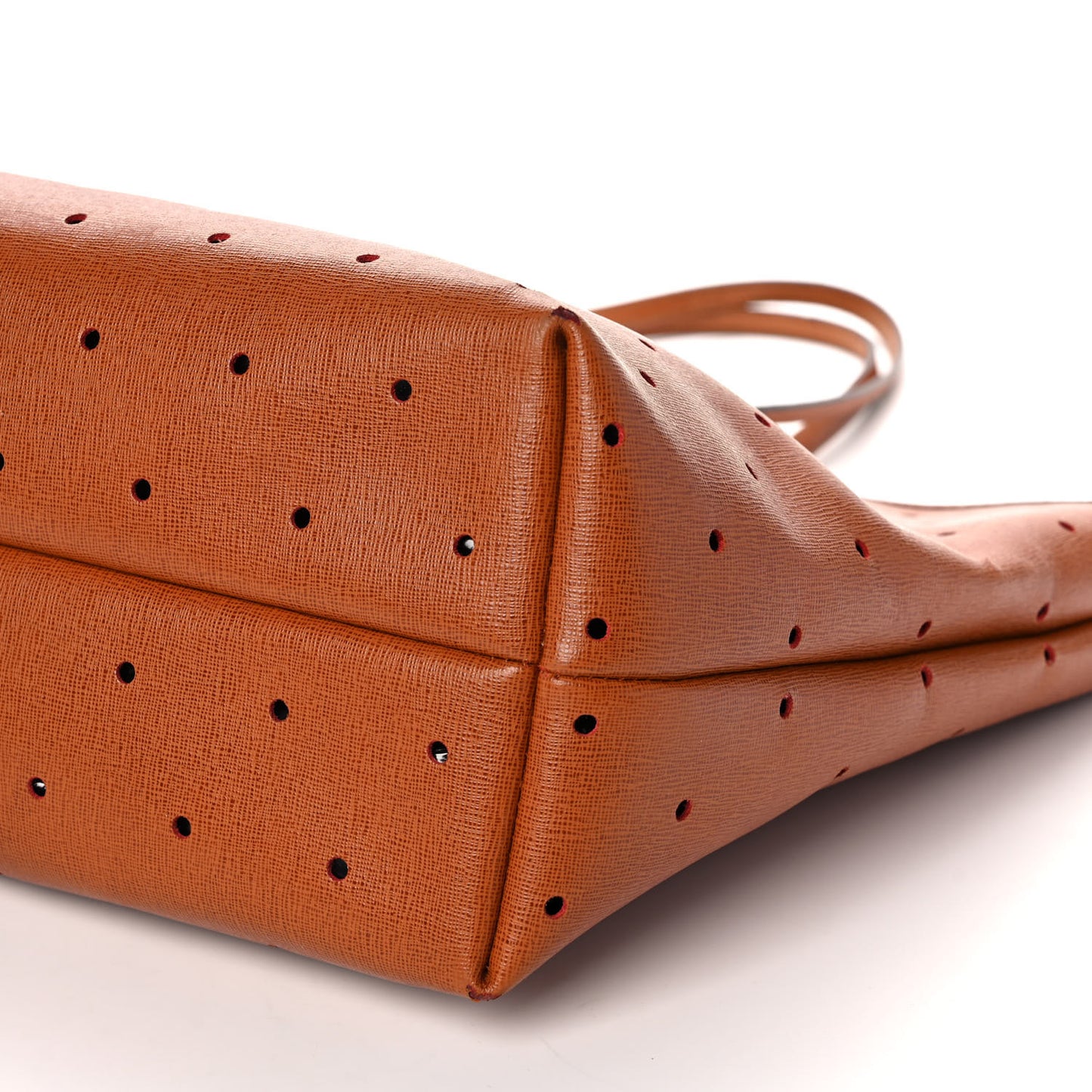 Vitello Zucca Perforated Medium Roll Tote Miel Rosso Tobacco