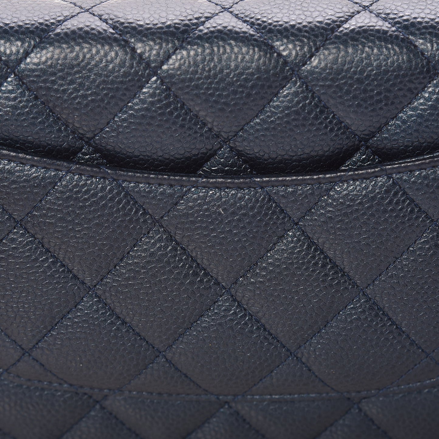 Iridescent Caviar Quilted Wallet On Chain WOC Blue