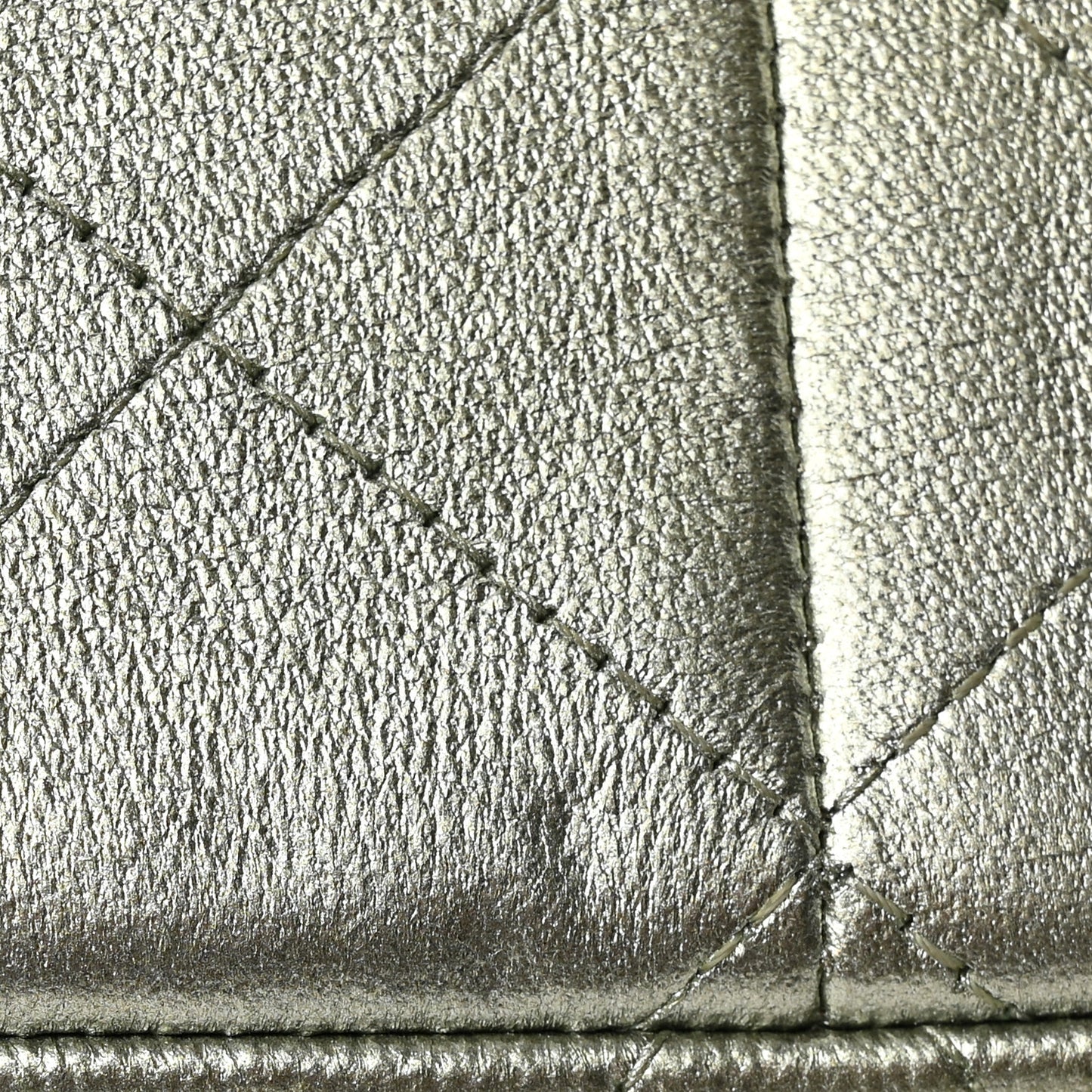 Metallic Lambskin Quilted Jumbo Double Flap Green
