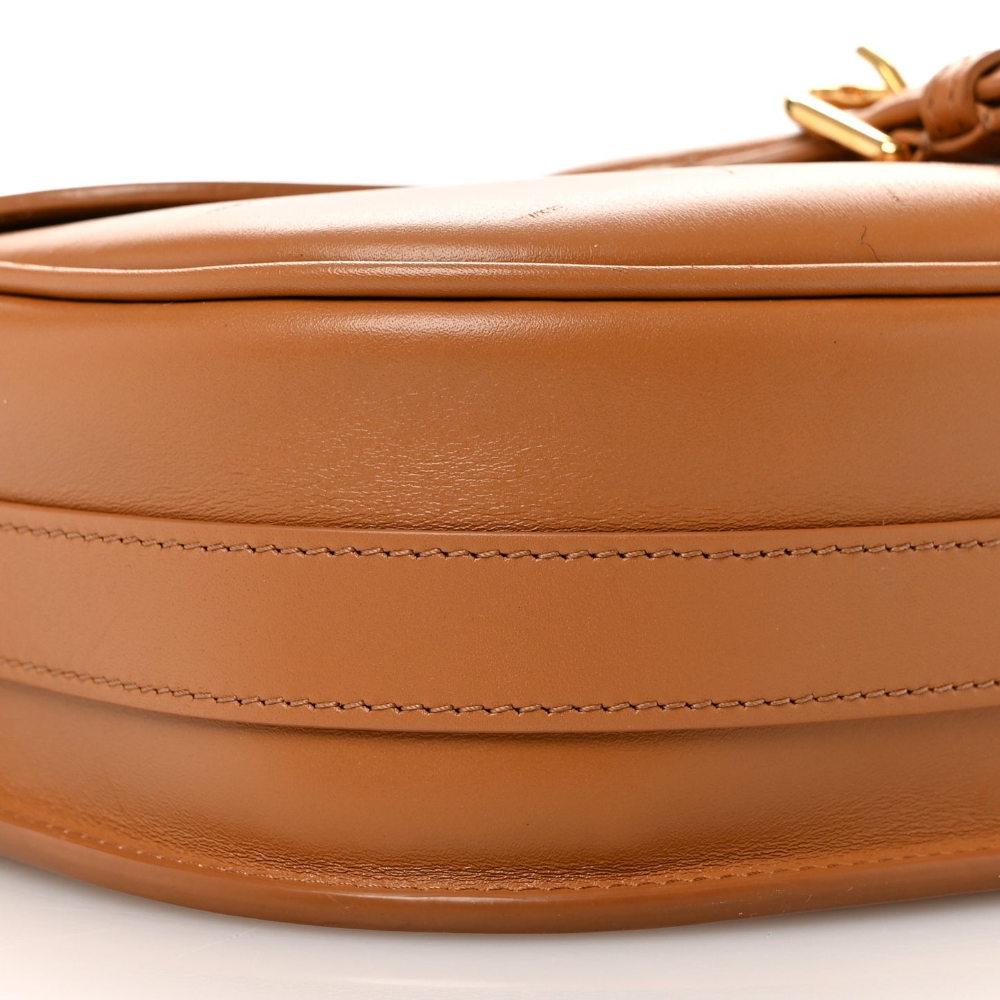 Box Calfskin Medium Bobby Flap Camel