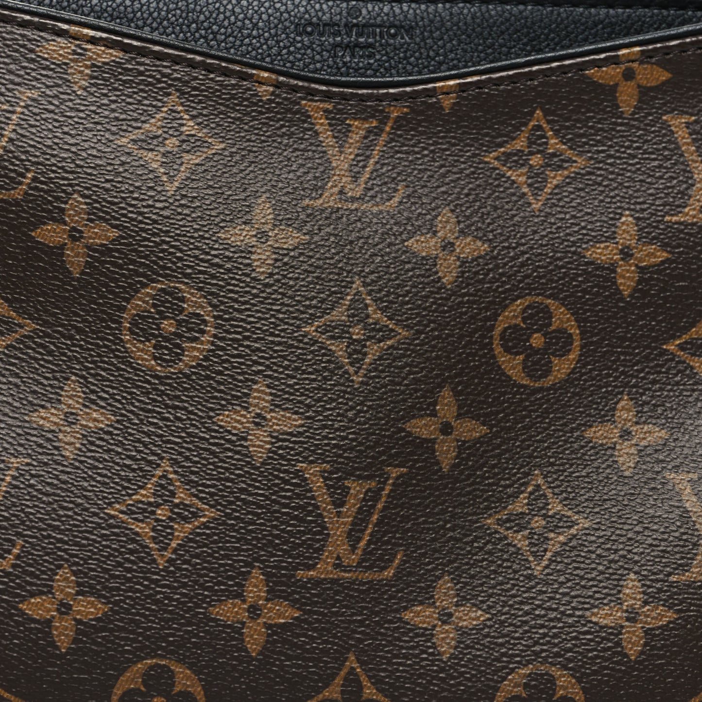 Monogram Pallas Beauty Case Black