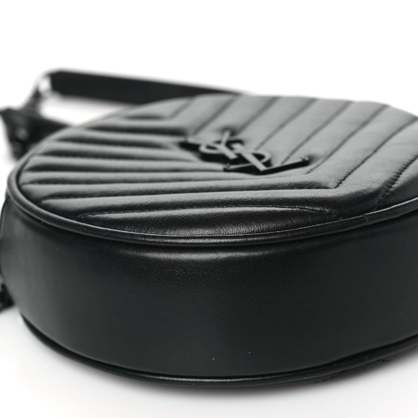 Calfskin Matelasse Chevron Round Vinyle Camera Bag Black