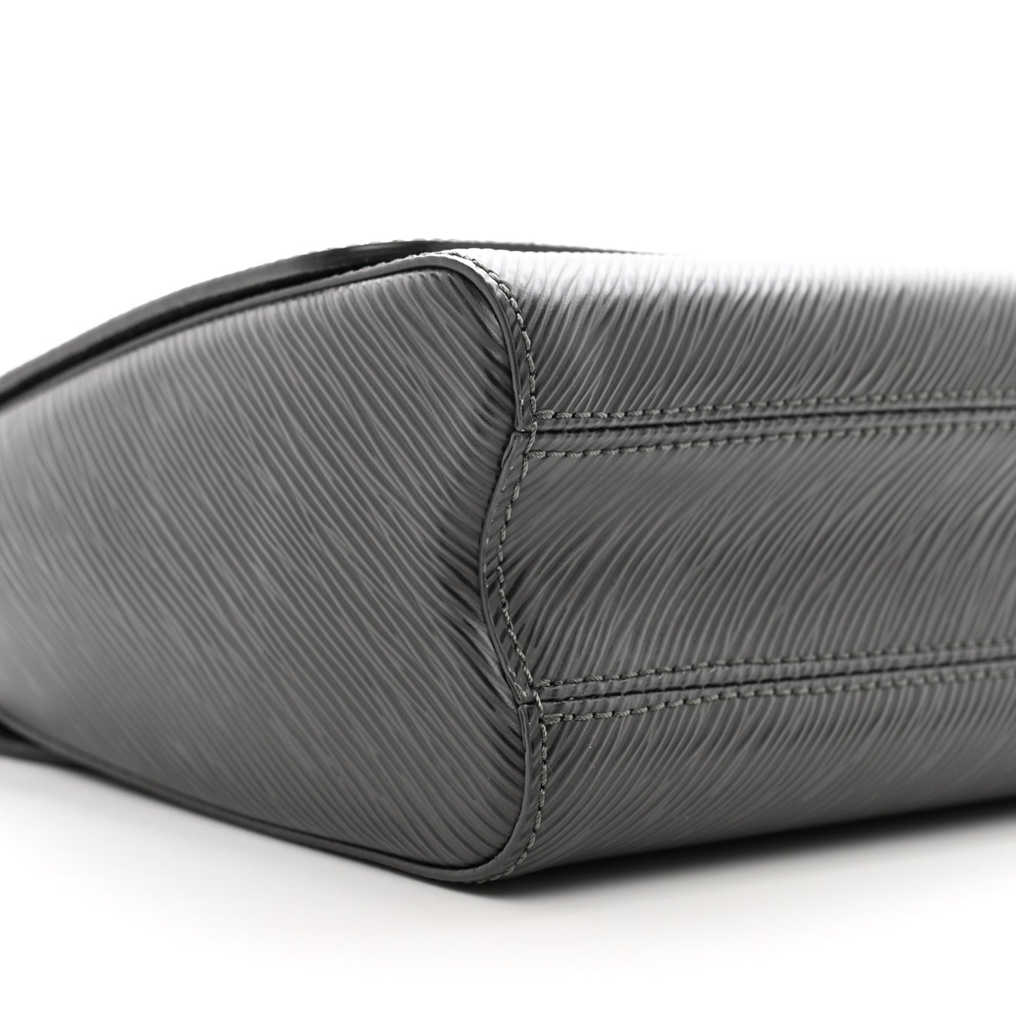 Epi Twist Shoulder Bag MM Etain