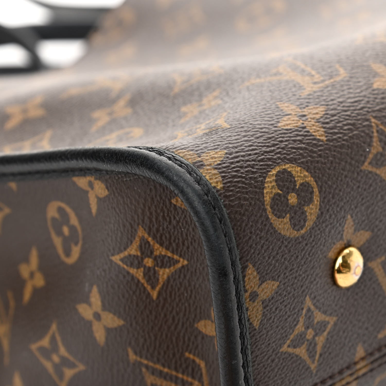 Louis Vuitton Monogram Popincourt MM Black 22 of 43