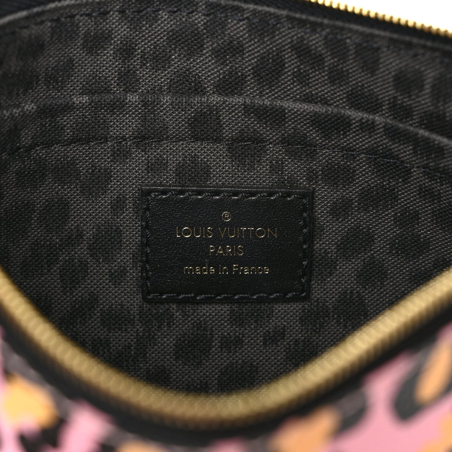 Monogram Giant Wild At Heart Neverfull MM Pochette Black