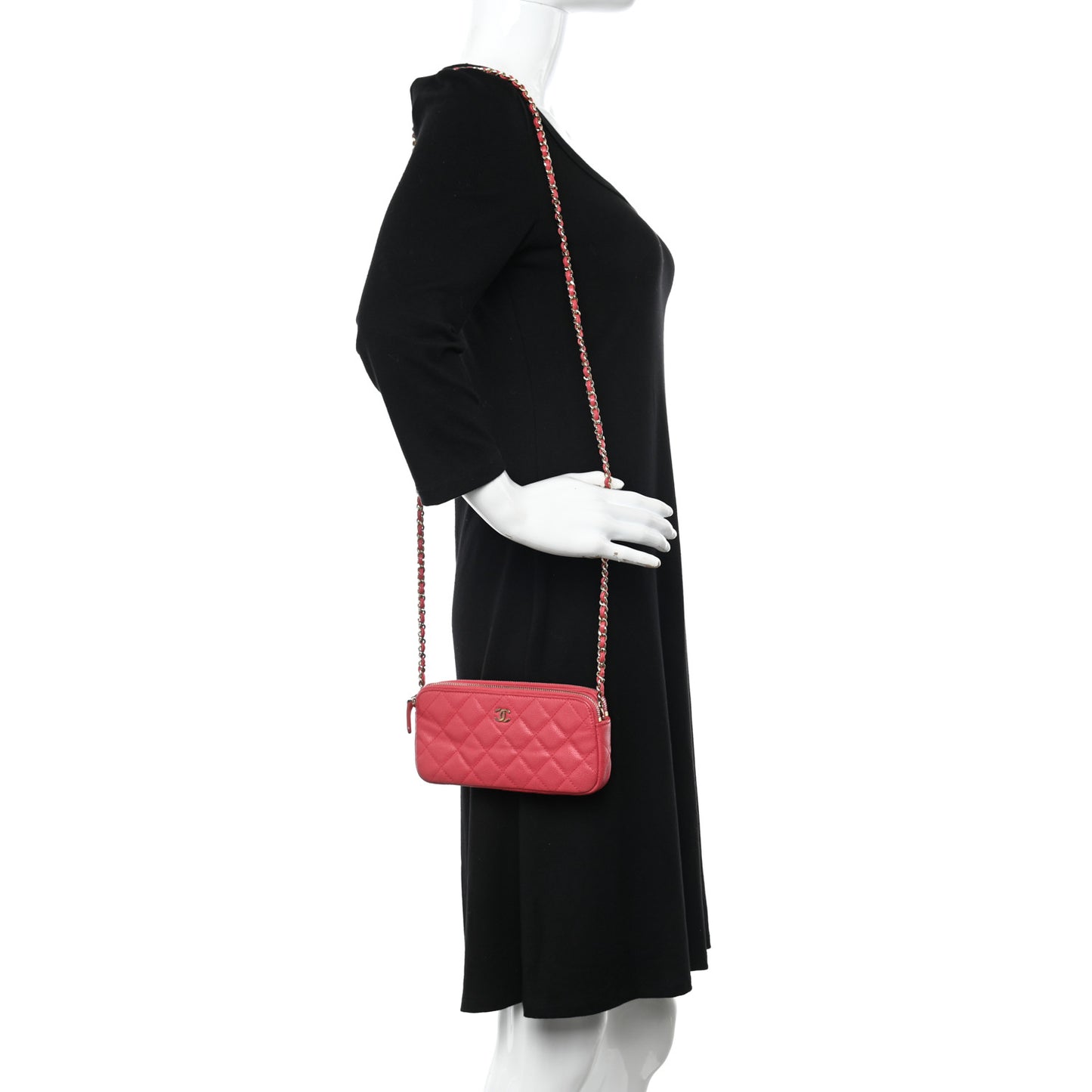Caviar Quilted Small Clutch With Chain Pink