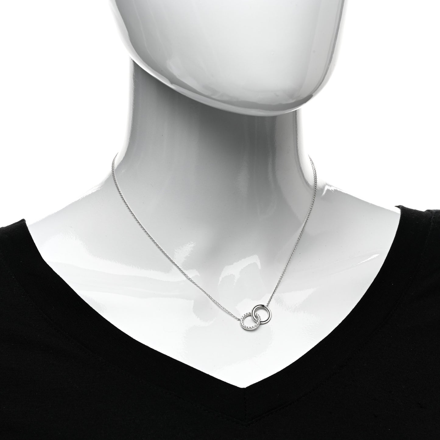 18K White Gold Diamond Double Interlocking Circles Pendant Necklace