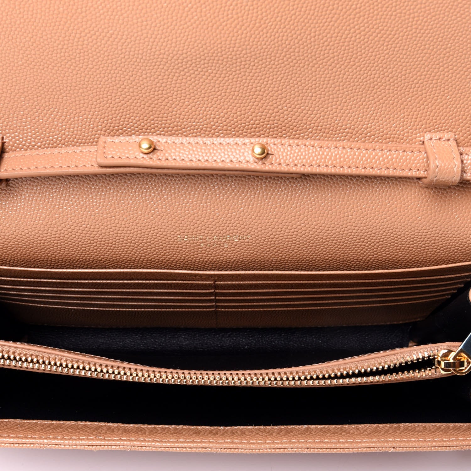 Saint Laurent Grain De Poudre Mixed Matelasse Triquilt Monogram Chain Wallet Dune 4 of 5
