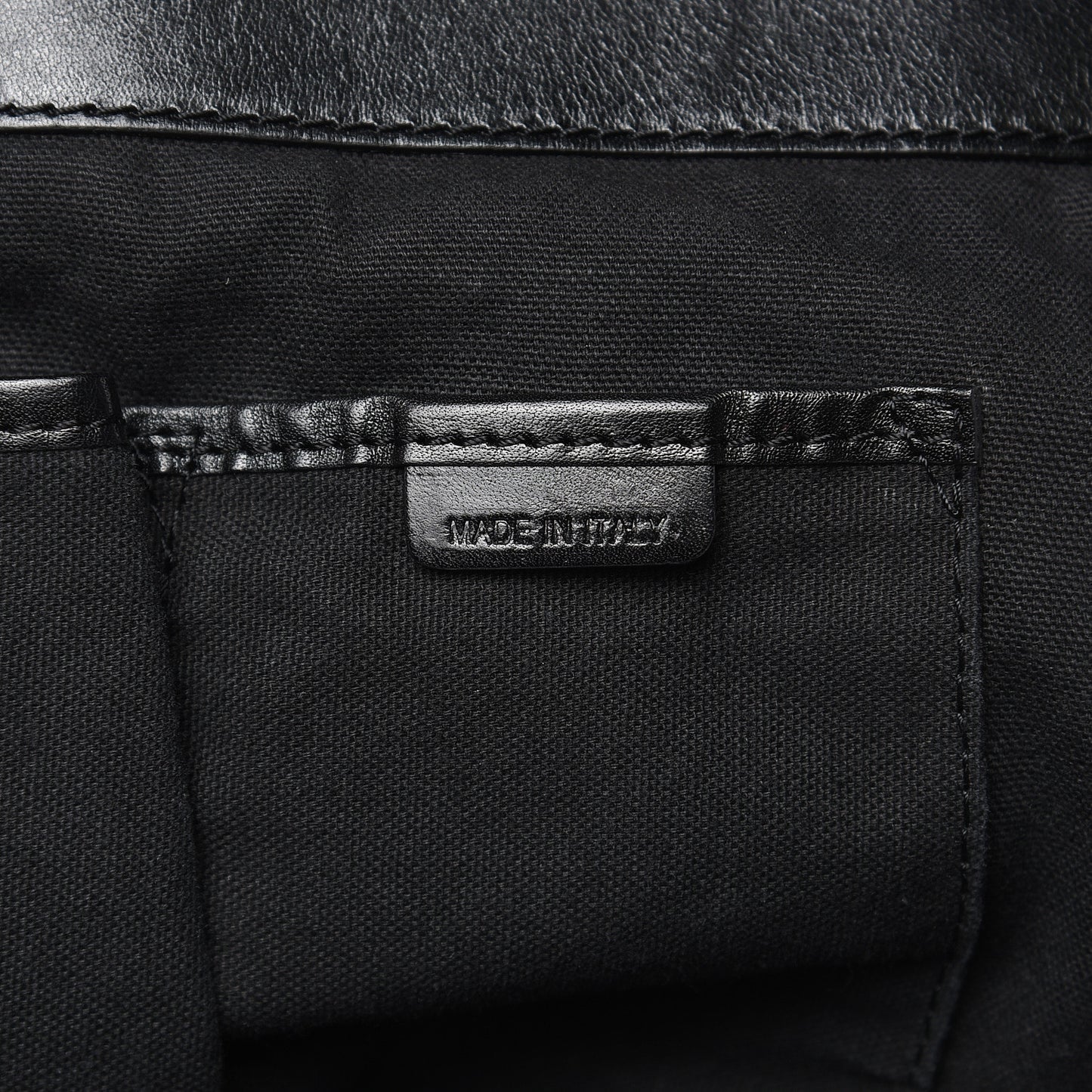 House Check Medium Canterbury Tote Black