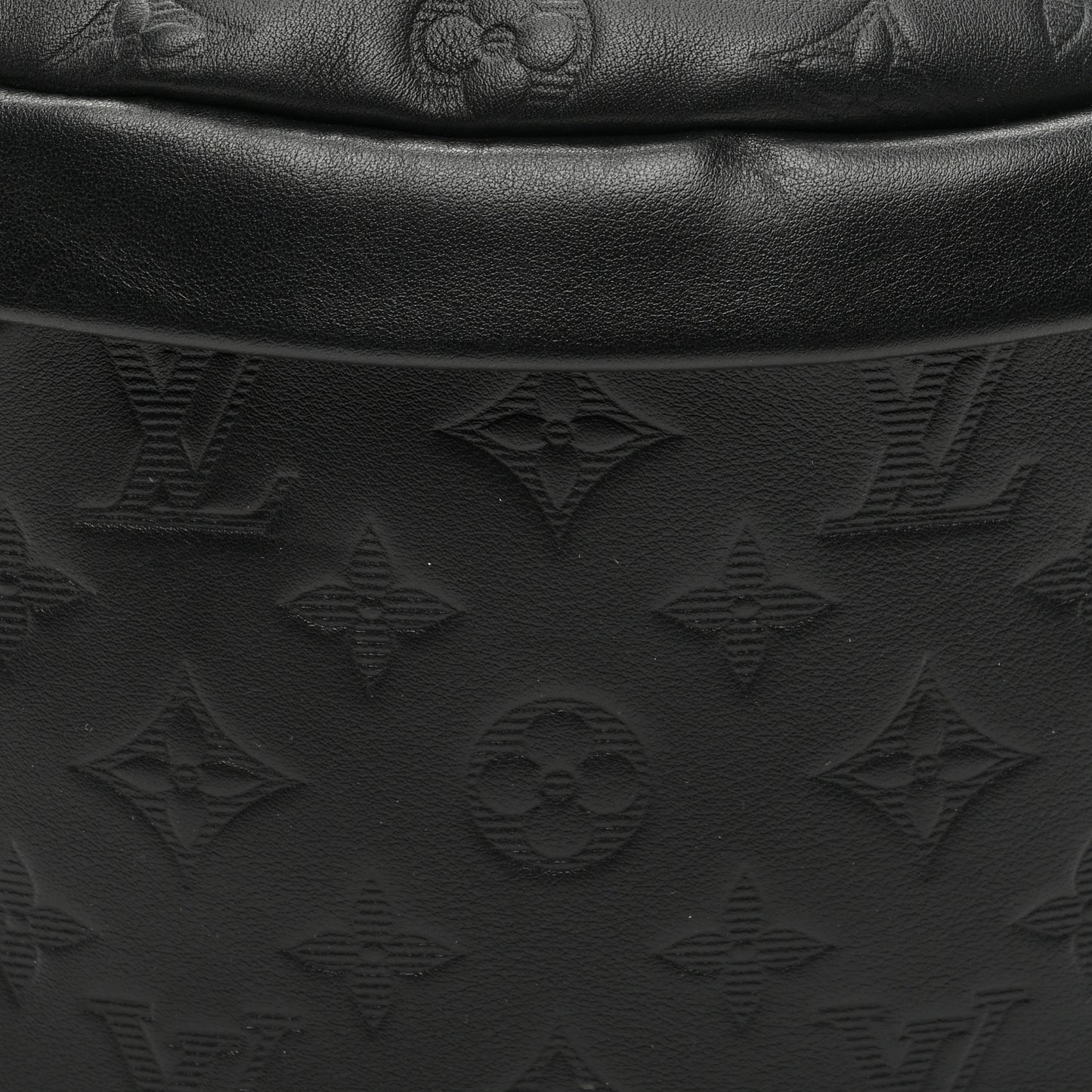 Calfskin Monogram Shadow Discovery Bumbag Black