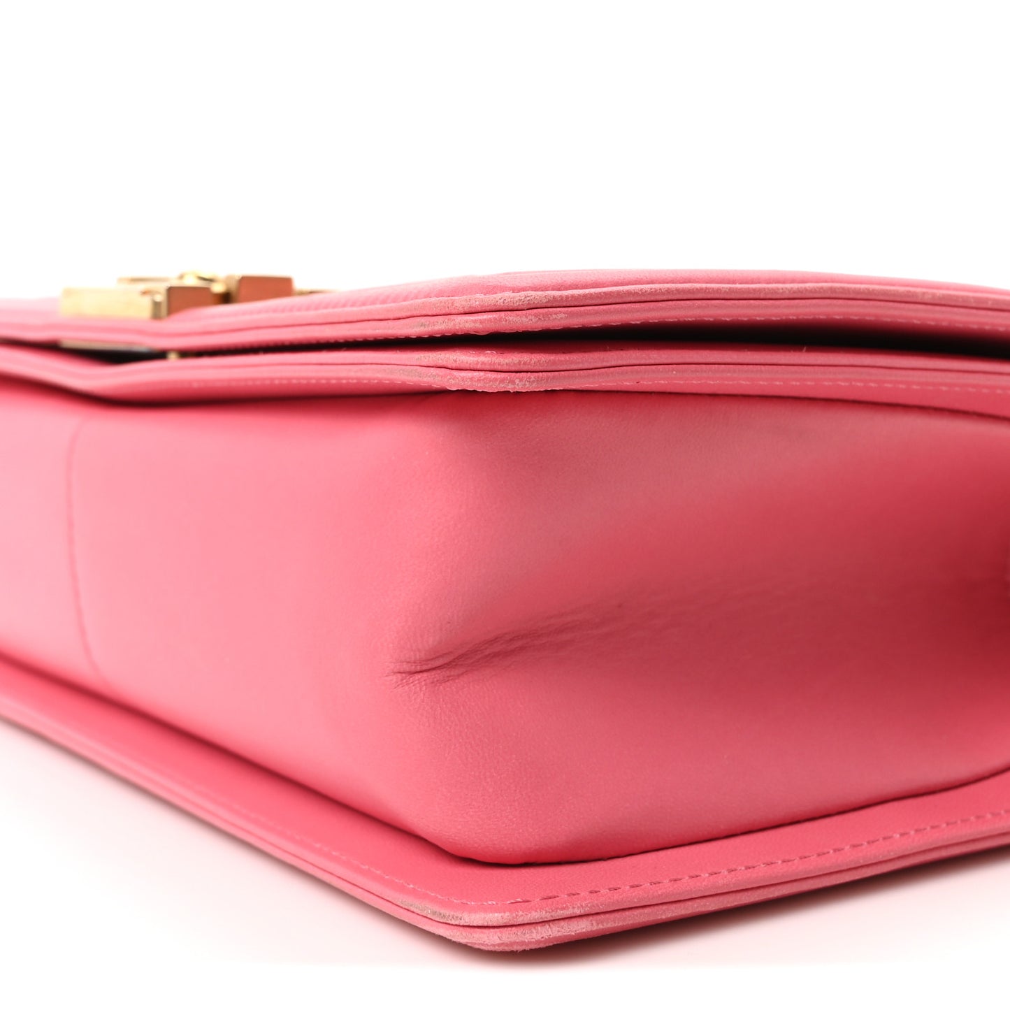 Lambskin Quilted Medium Boy Flap Fuchsia