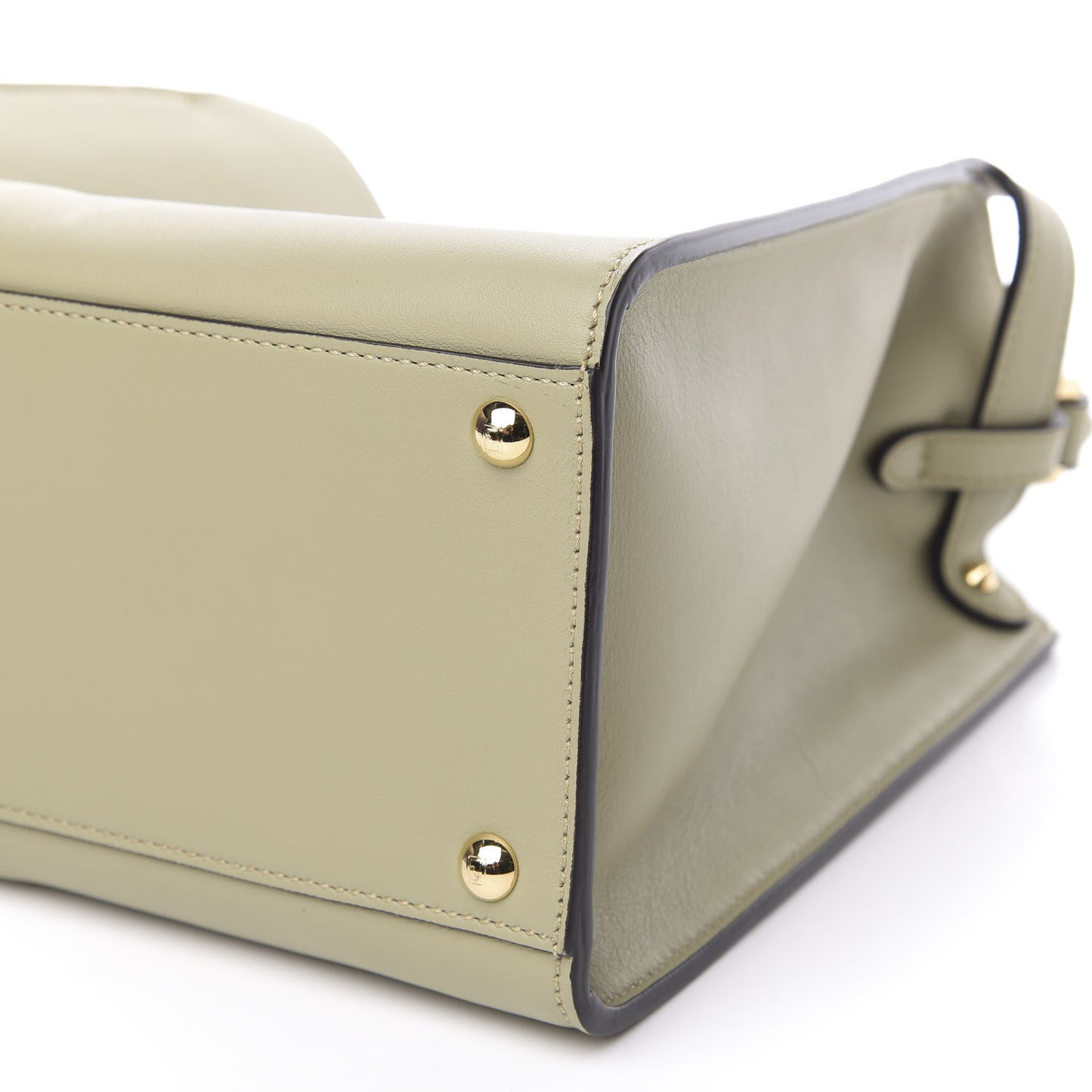Vitello Seta Century Medium Peekaboo X-Lite Mandorlo Blueberry