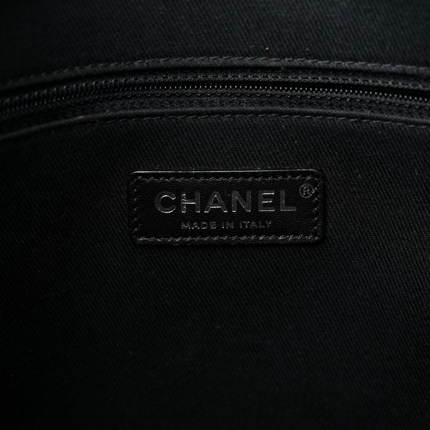 Chanel Canvas Rubber Airlines Large Zip Shopping Tote Black White Red 6 of 14