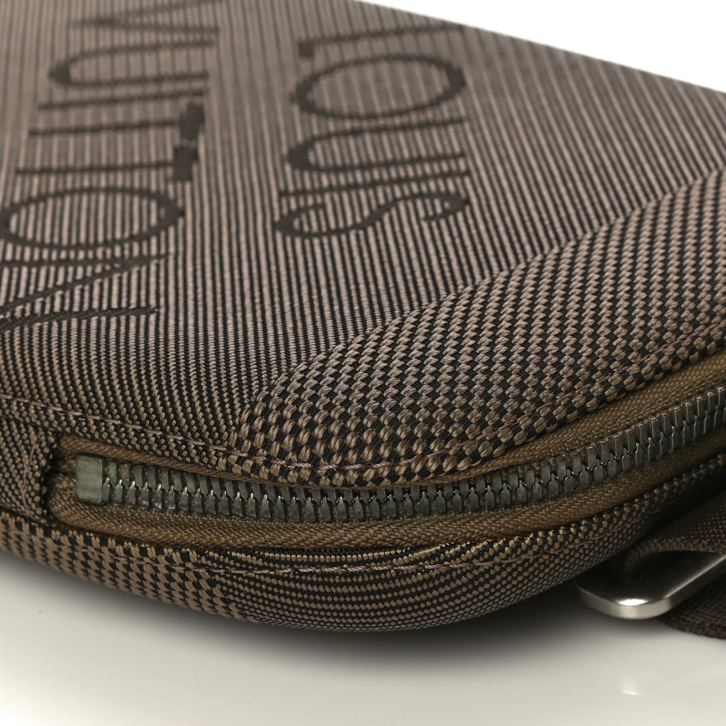 Damier Geant Mage Terre