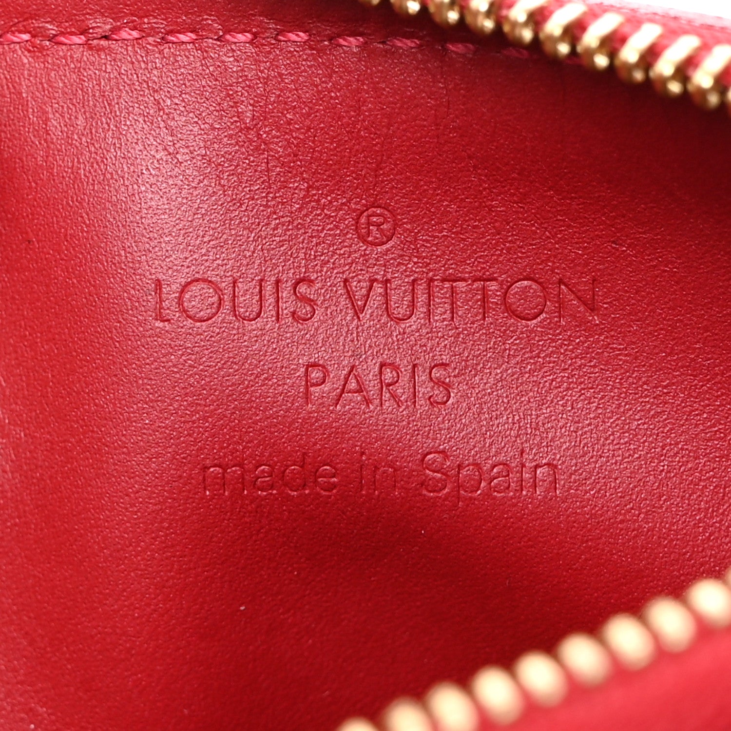 Louis Vuitton Vernis Key Pouch Pomme D'Amour 6 of 7