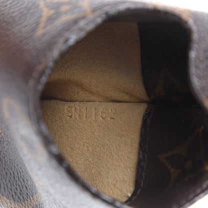Louis Vuitton Monogram Sunglasses Case MM 6 of 7