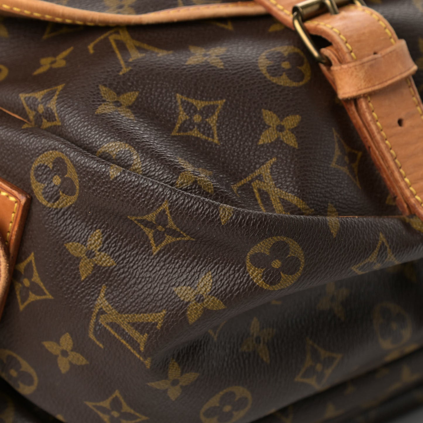Monogram Saumur 43