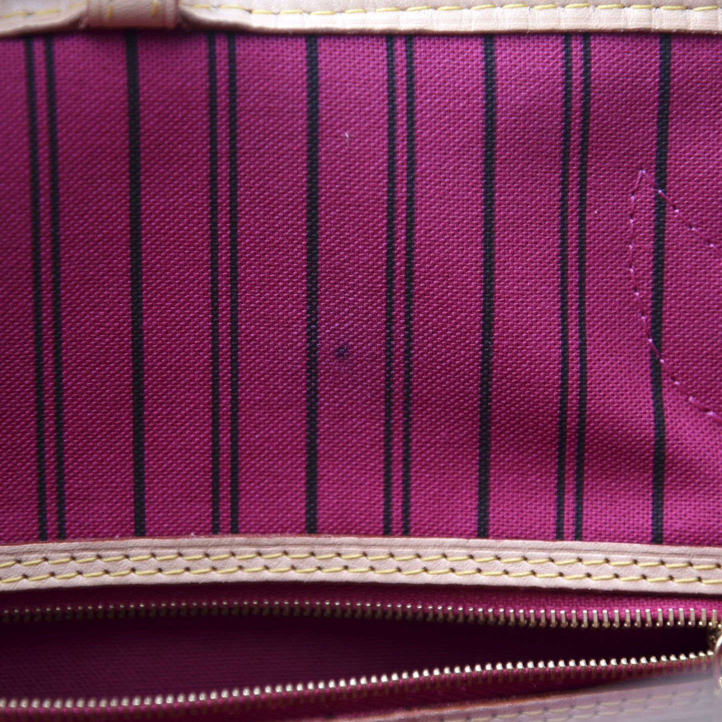 Monogram Neo Neverfull MM Pivoine
