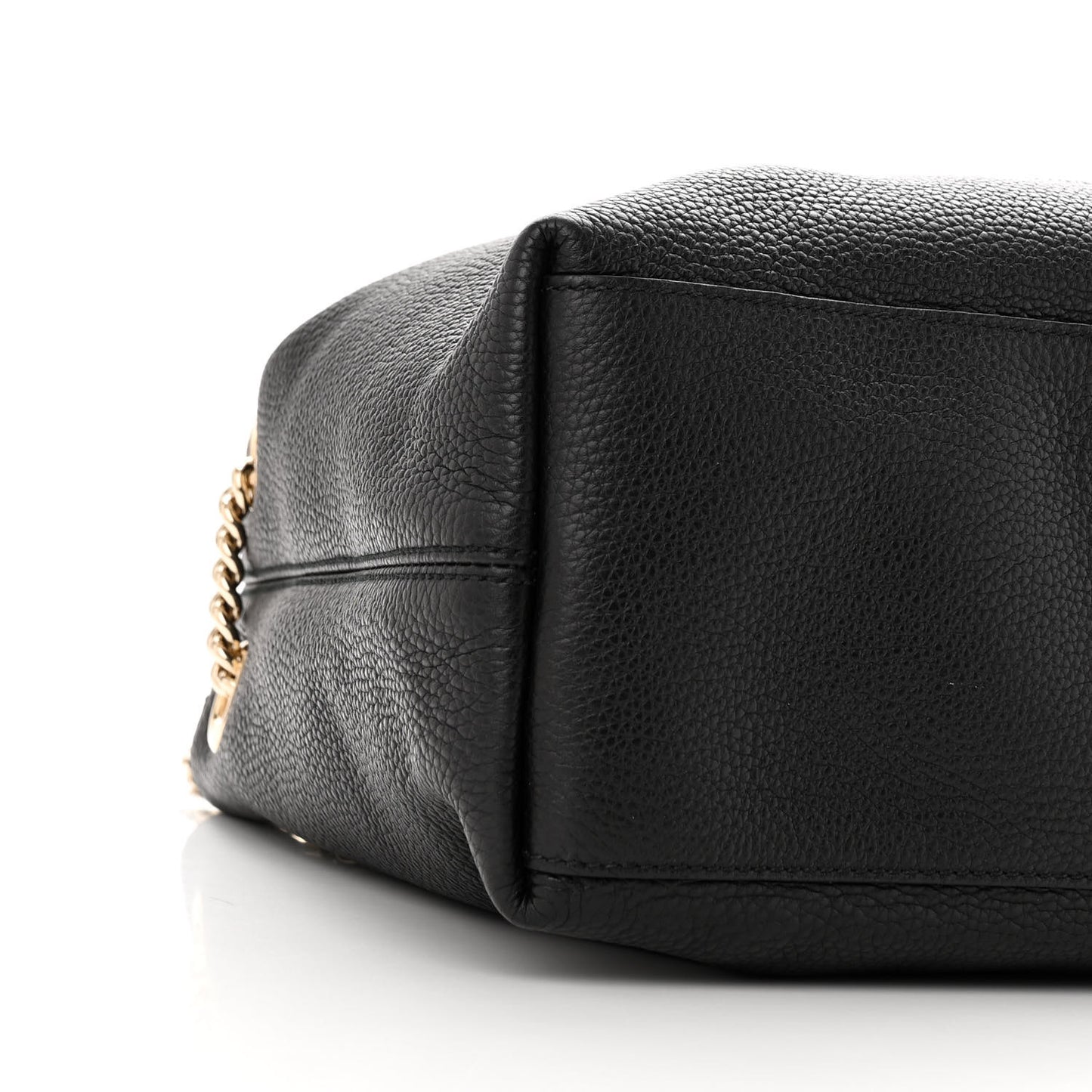 Pebbled Calfskin Medium Soho Chain Shoulder Bag Black