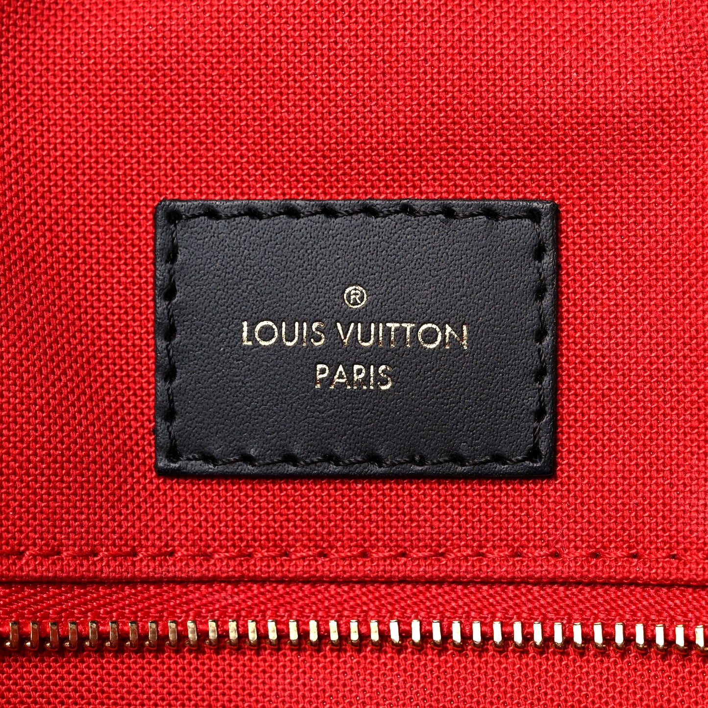 Reverse Monogram Giant Onthego MM