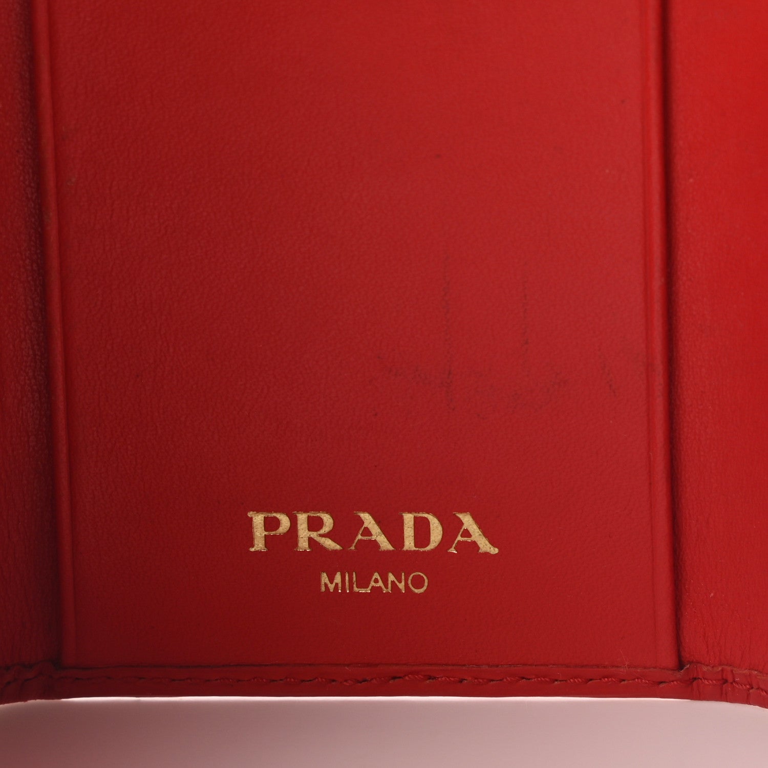 Prada Vitello Move 6 Key Holder Lacca 6 of 9