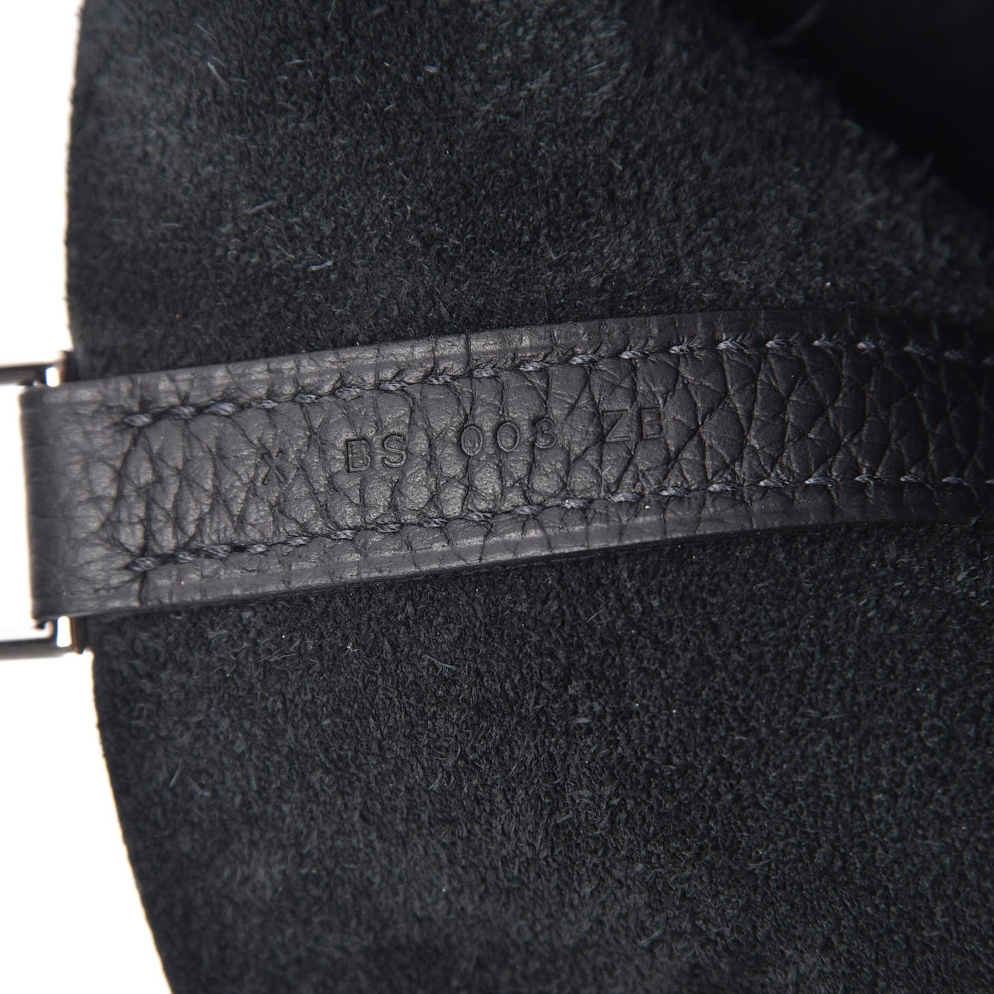 Taurillon Clemence Picotin Lock 22 MM Black