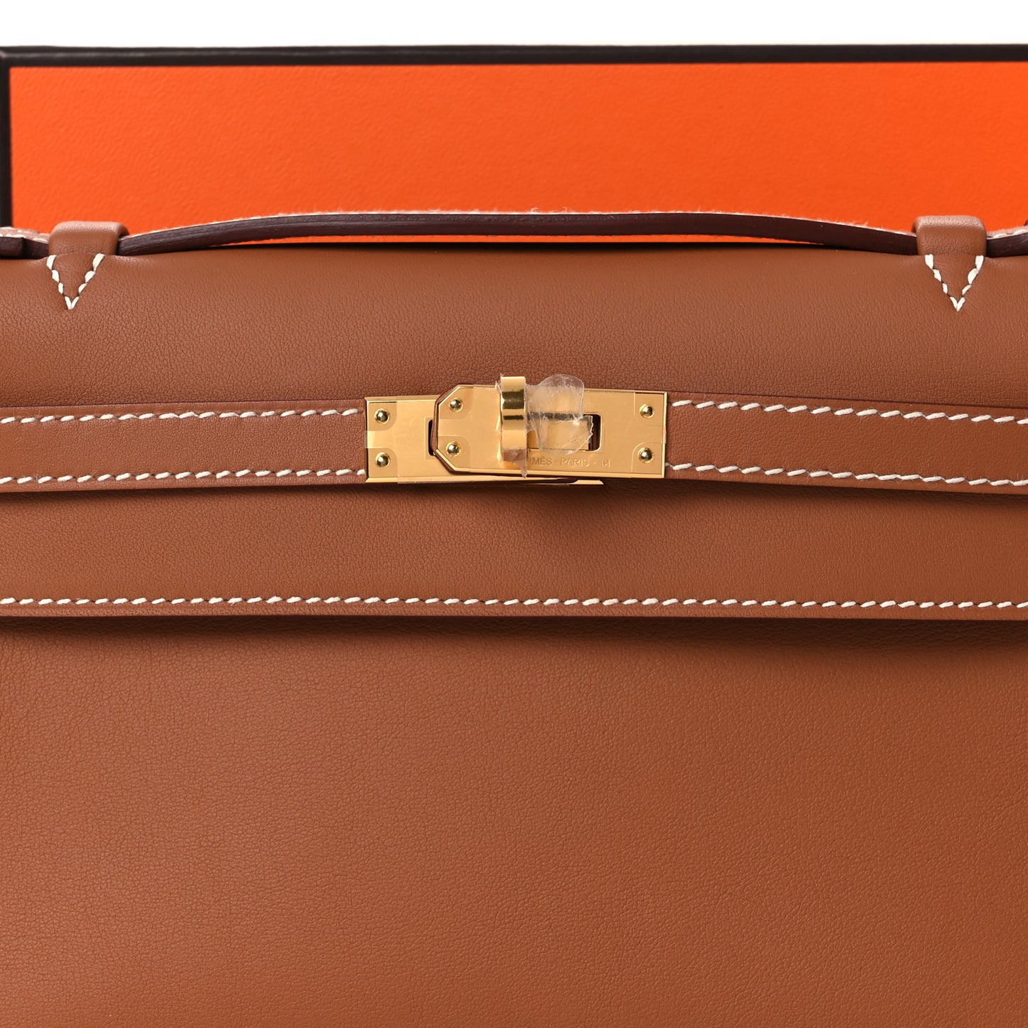 Swift Kelly Pochette Clutch Gold