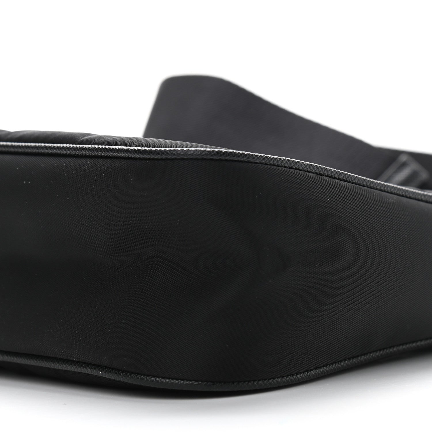 Prada Nylon Re-Edition 2005 Shoulder Bag Black 10 of 11
