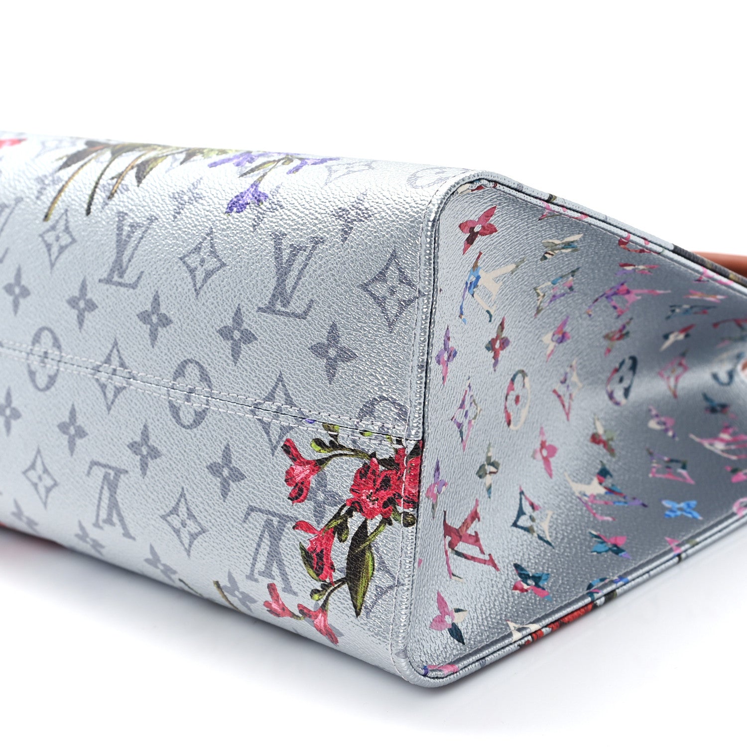 Louis Vuitton Metallic Monogram LV Garden OnTheGo MM Silver 8 of 9