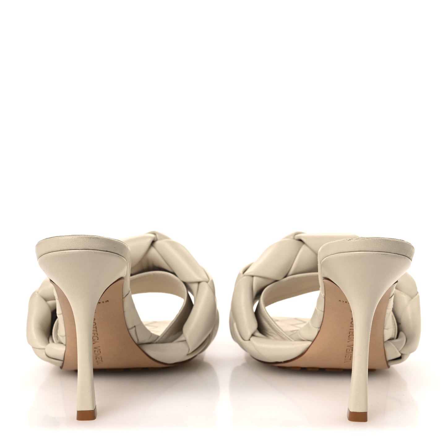 Nappa Maxi Intrecciato Lido Mule Sandals 39 Wax