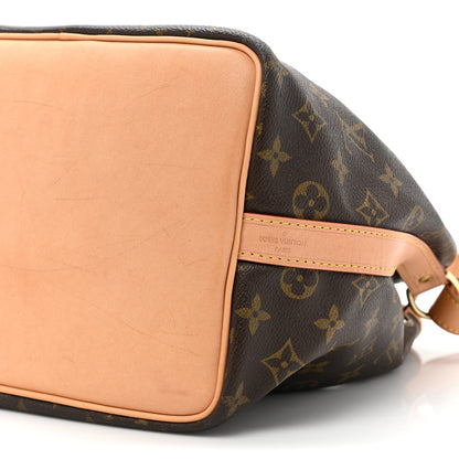 Louis Vuitton Monogram Petit Noe 8 of 17