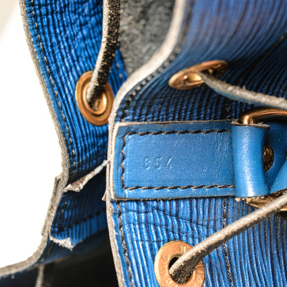 Louis Vuitton Epi Noe Toledo 6 of 11